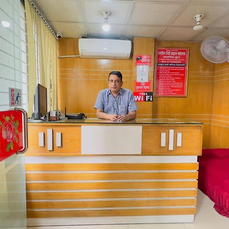 Hotel New Royal Palace Dhanmondi Dhaka Bagian luar foto